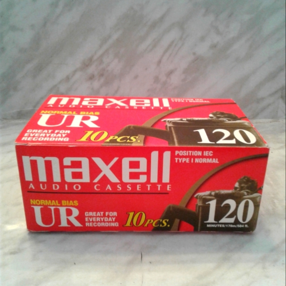 MAXELL UR 120 Minute lot of 10 AUDIO CASSETTE TAPES Normal Bias New Sealed
